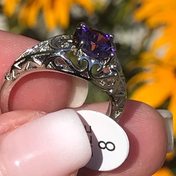 925 Sterling Silver Gemstone  Amethyst Dainty Ring - Picture 11 of 13